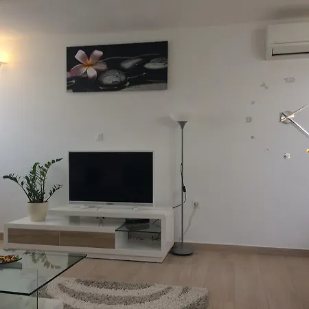 Apartment Kimi